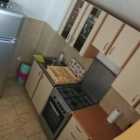 Apartment Vir *