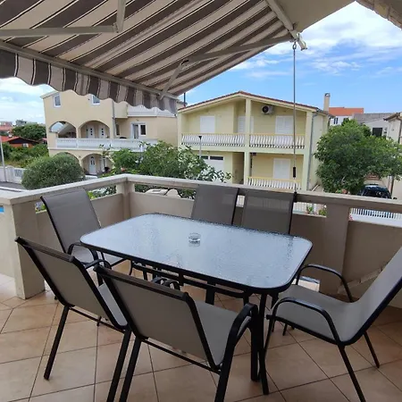Apartment Vir Appartement Vir