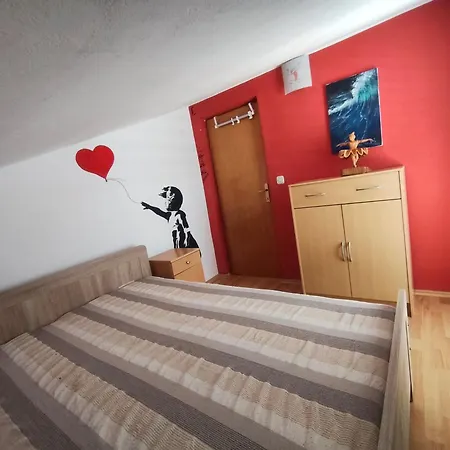 公寓 Apartment Vir 维尔