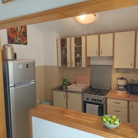 Apartment Vir * 维尔