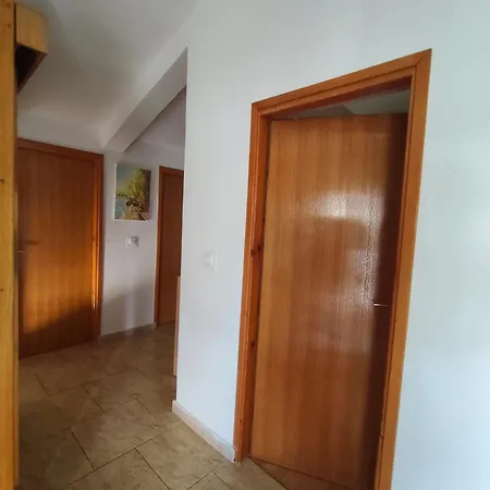 Apartment Vir Apartman *